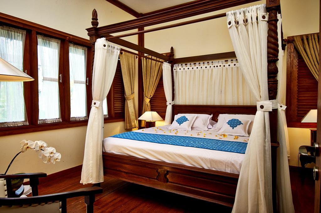 Kampung Sumber Alam Garut Hotel Exterior photo